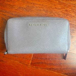 Michael Kors Clutch Wallet